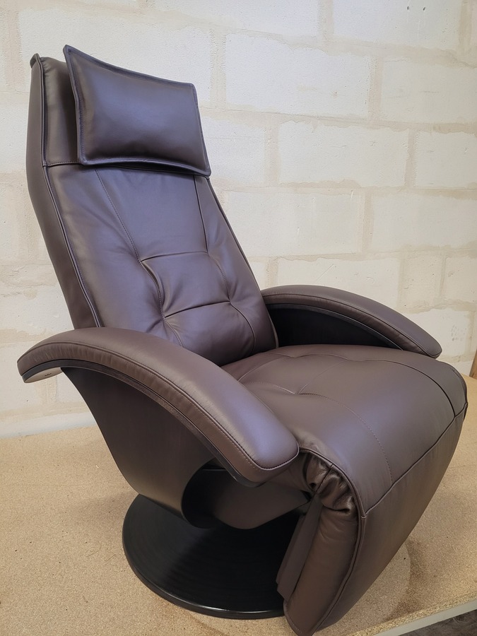 fauteuil relax en cuir rénové